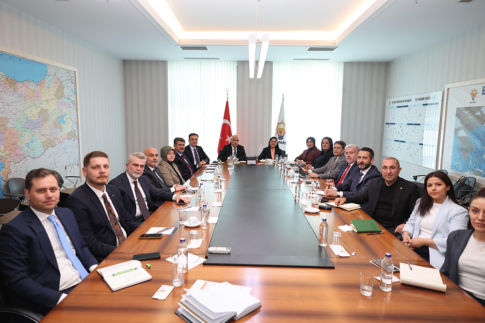 Toplantı (2)-2