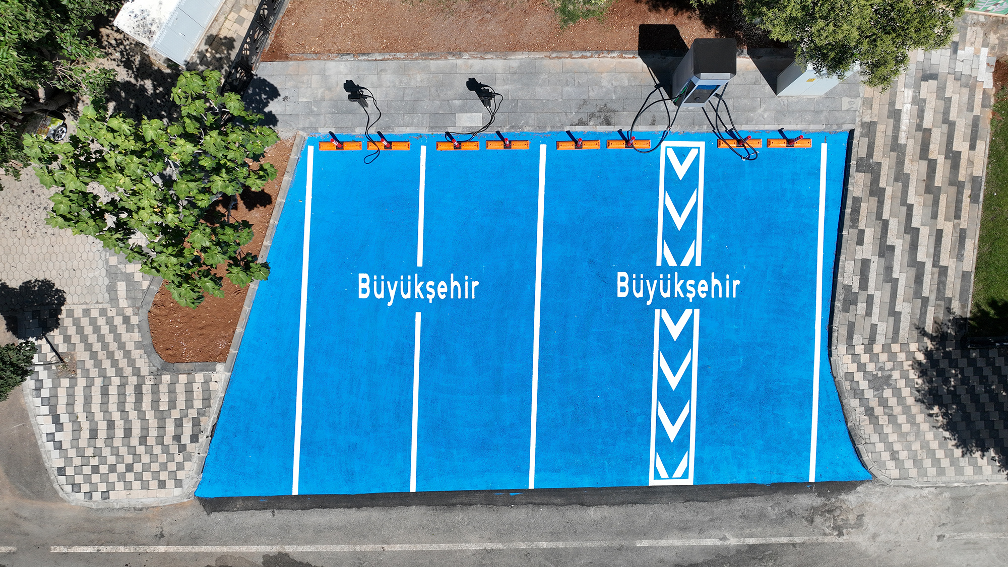Şarj İstasyonu (3)