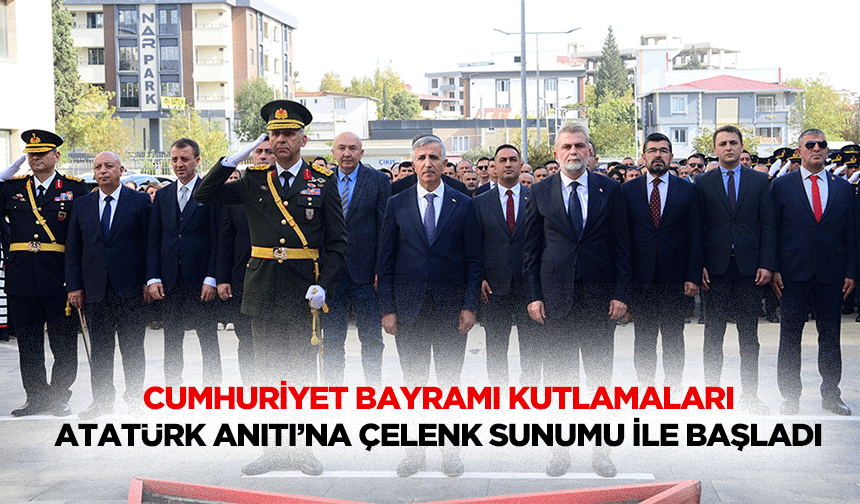 Cumhuriyet Bayramı Kutlamaları, Atatürk Anıtı’na Çelenk Sunumu İle Başladı