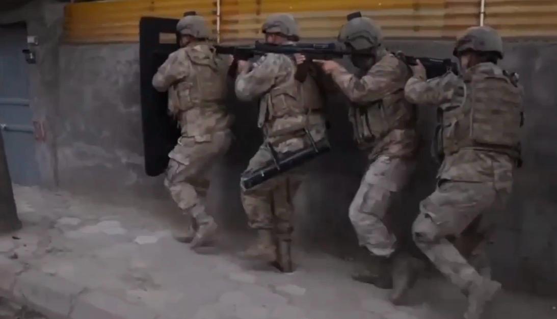 B82Ed6B3 4125 4E45 89E2 6Af23407Ab0F