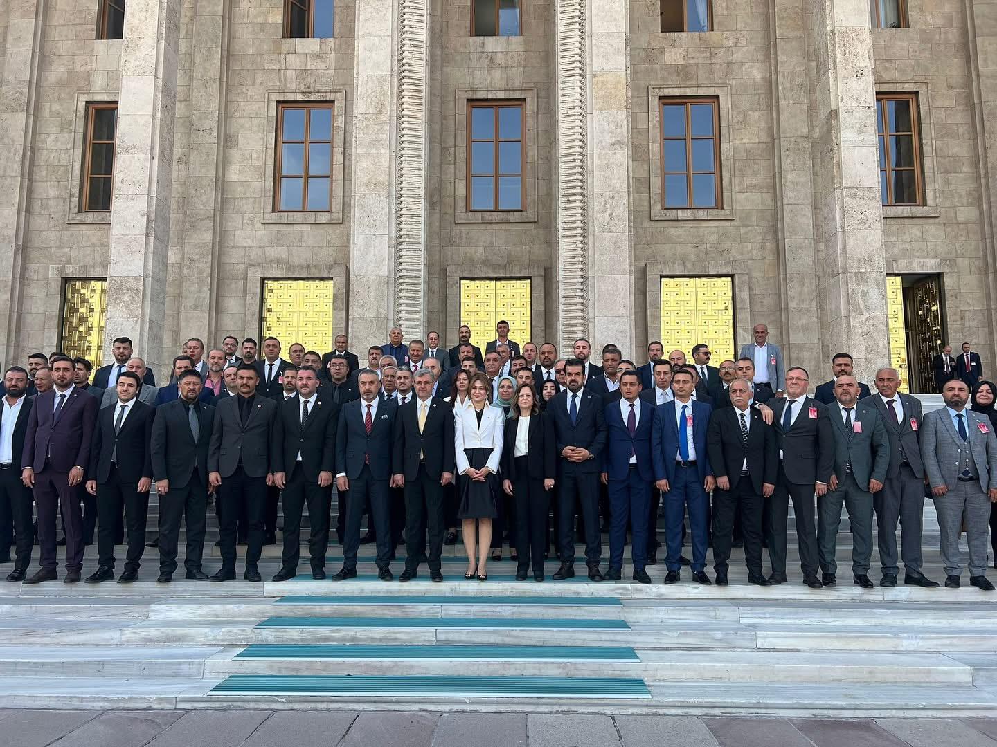 Db8B377B C17E 4Cc5 Bfb8 2A46C190Fb55