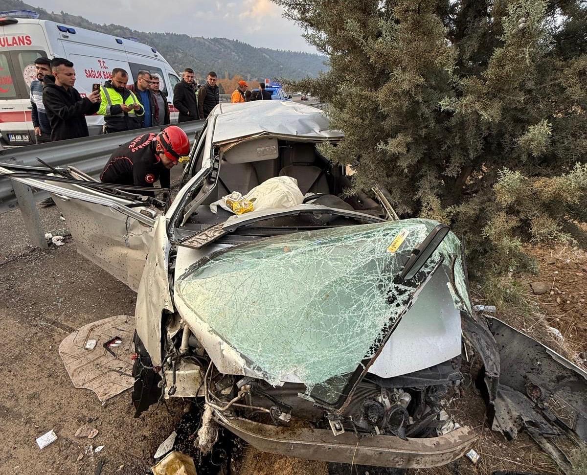 39598151 A0F5 4062 B5A7 23A1Bcd63Ae1