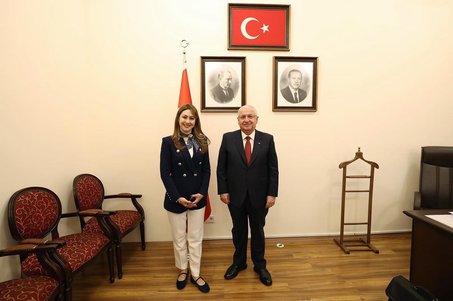 A01D56B7 2D00 43Dc 8633 E60C3Ed08E27