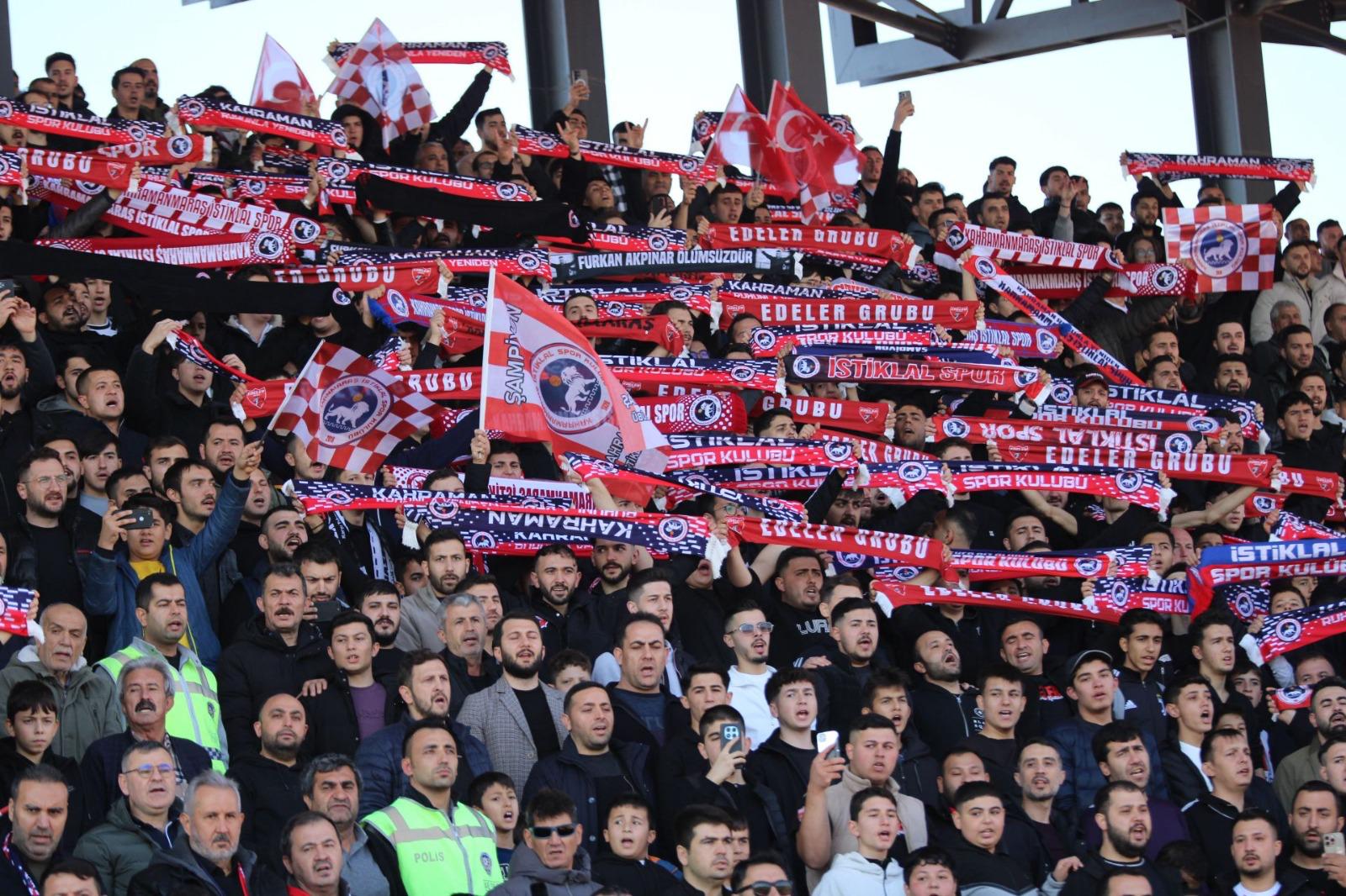 E9B6Ab95 8935 421F B814 A934Cd93Ccf7