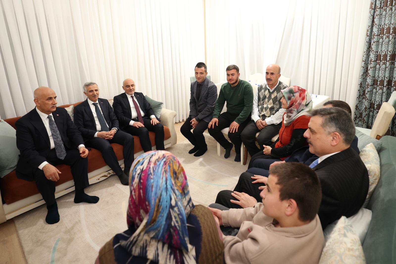 H Bn7 S U D W Q A Ajjm S