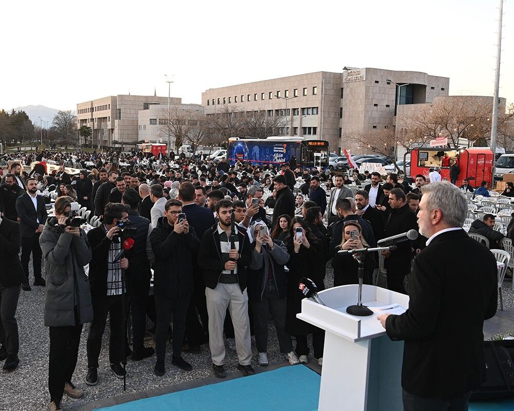 Gençlik İftarı (2)-1