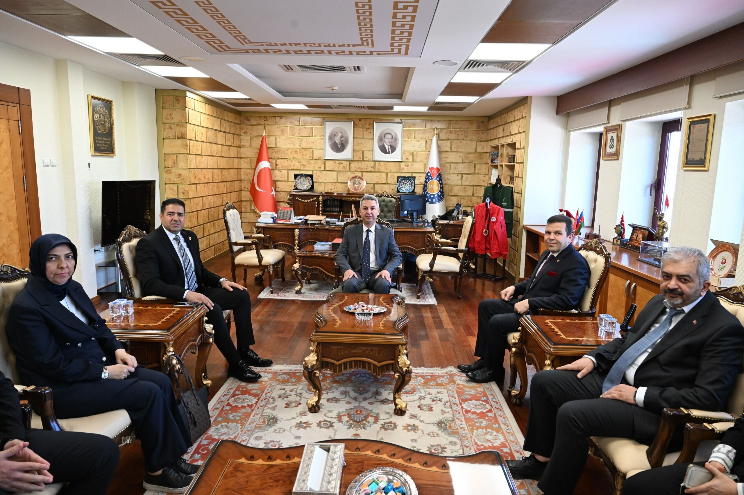 C1C98401 3657 494C Acf9 8B05A75816F7