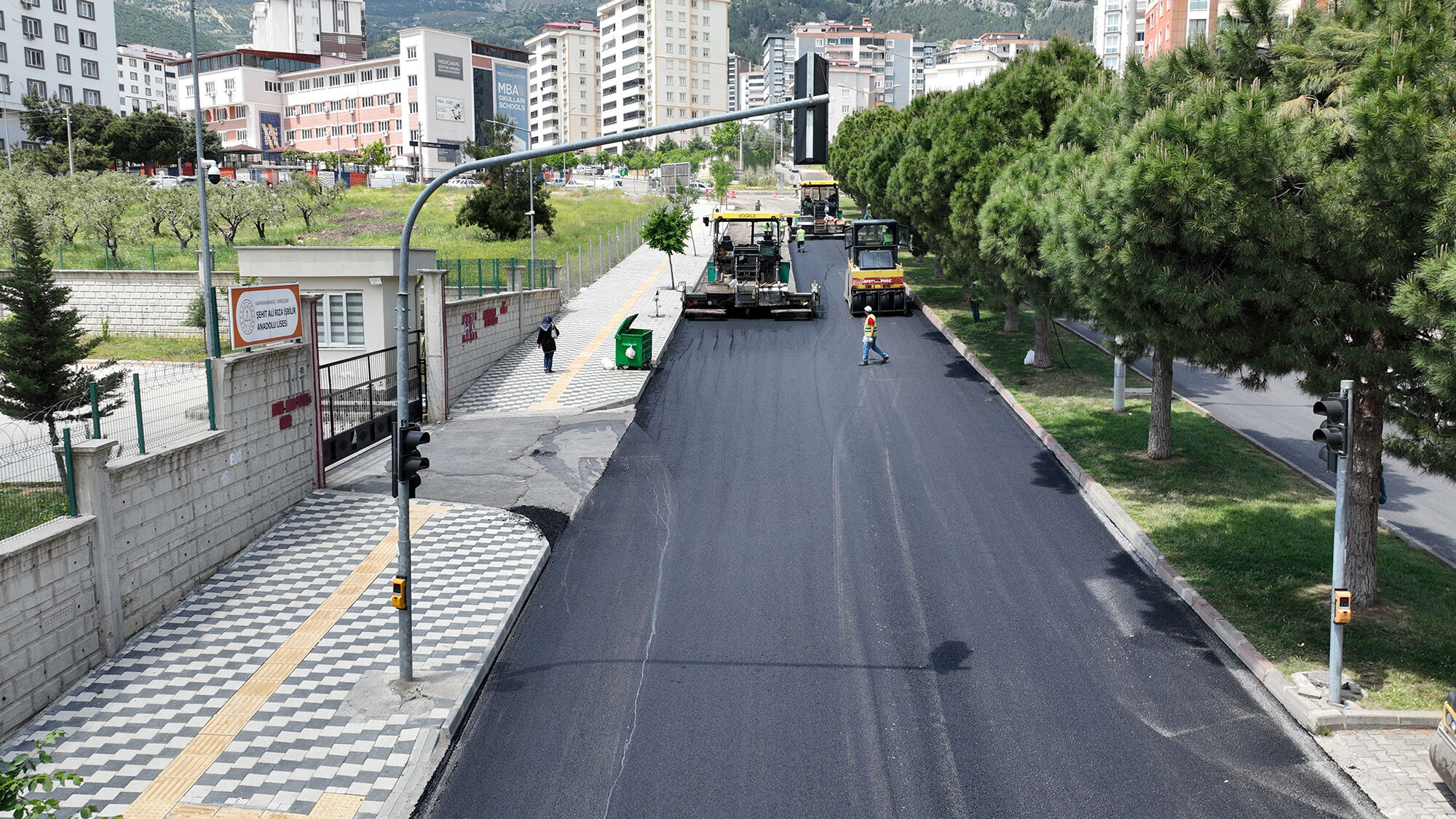 Ahır Dağı Caddesi (9)