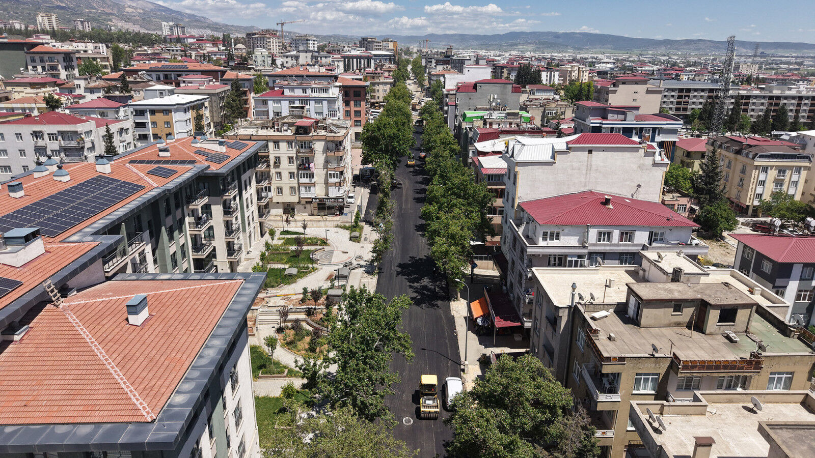 Cahit Zarifoglu Caddesi 2