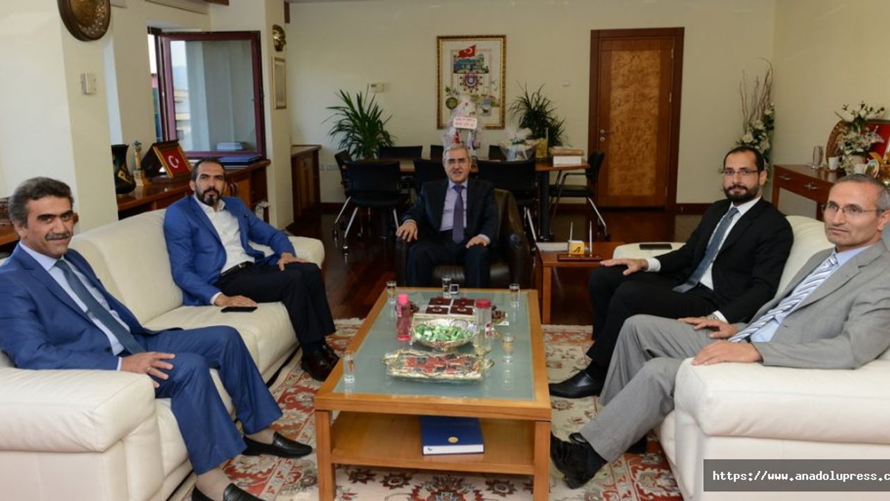 Özdemir ve Sezal, Rektör Niyazi Can’ı Ziyaret Etti