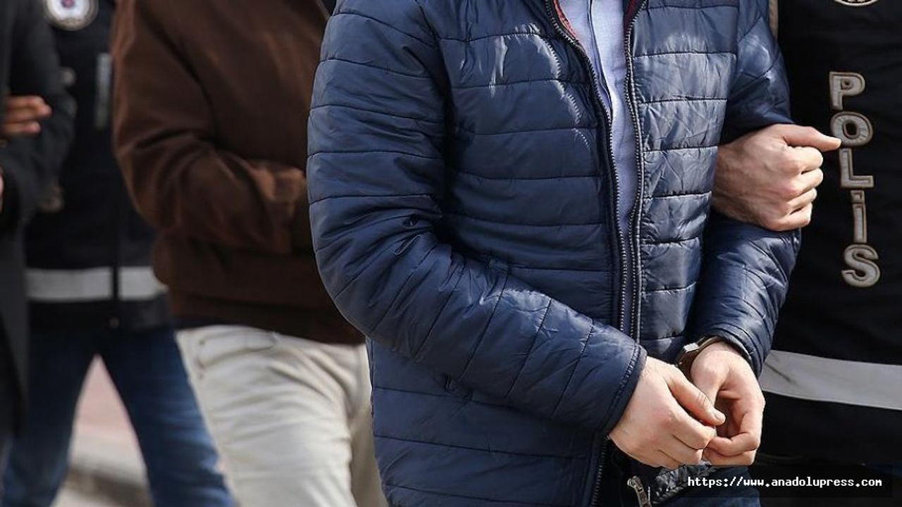 FETÖ Soruşturmasında 13 Kişiye Gözaltı Kararı