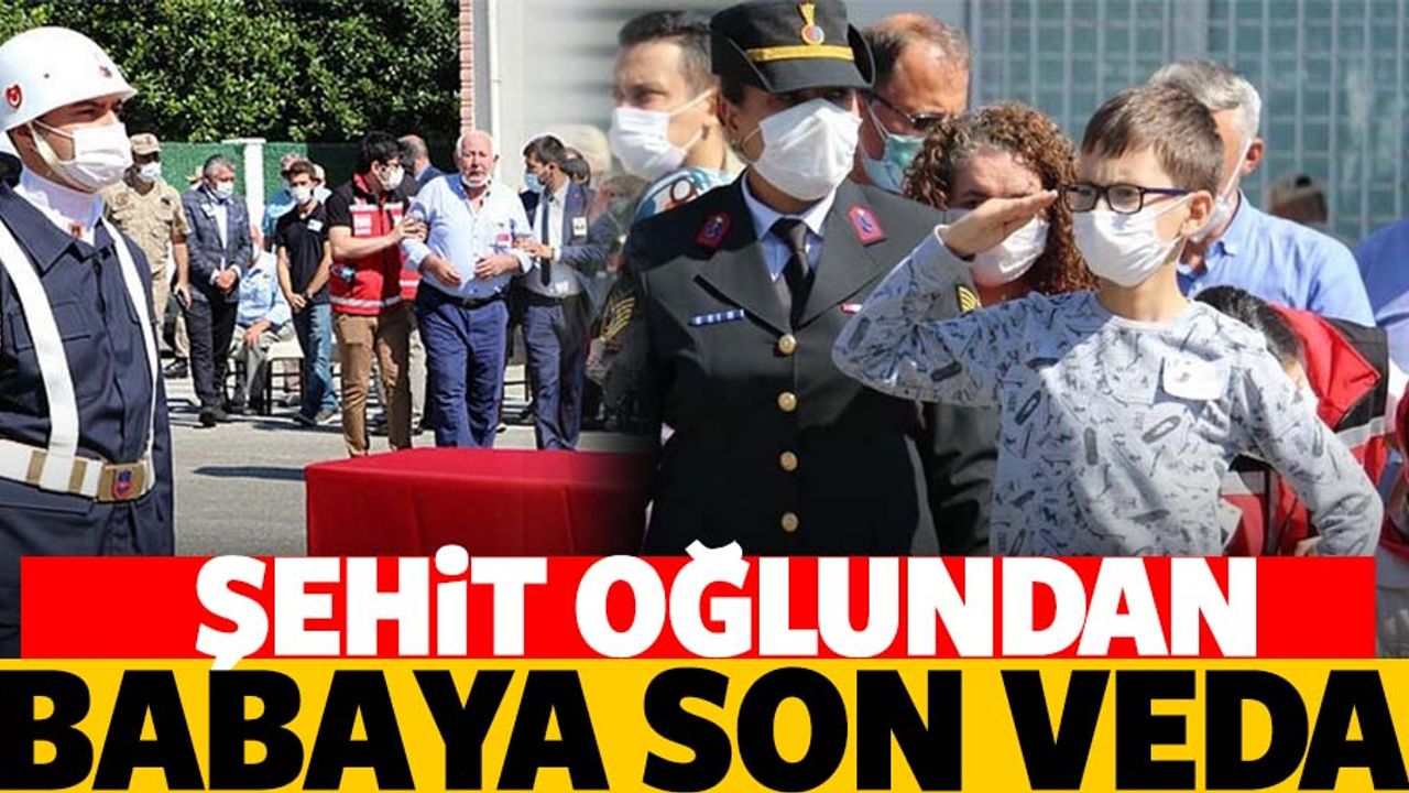 Giresun’daki selde şehit olan Erdem Çıtır'ın oğlu babasını asker selamı ile uğurladı