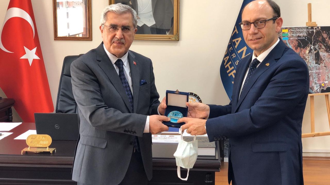 Rektör Can, İstanbul Üniversitesi-Cerrahpaşa Rektörü Aydın ile Görüş Alışverişinde Bulundu