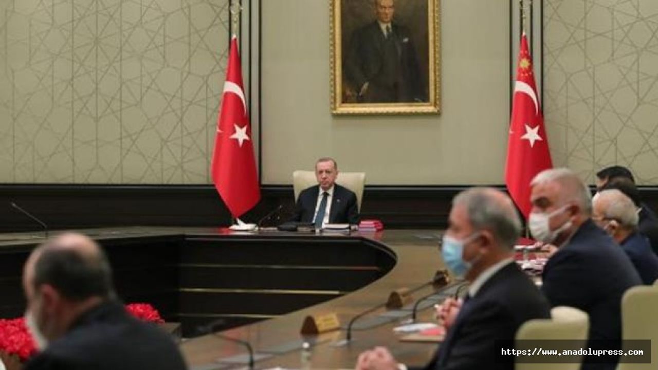 Tam kapanma mı geliyor? Tüm gözler yarın toplanacak kabine'ye çevrildi