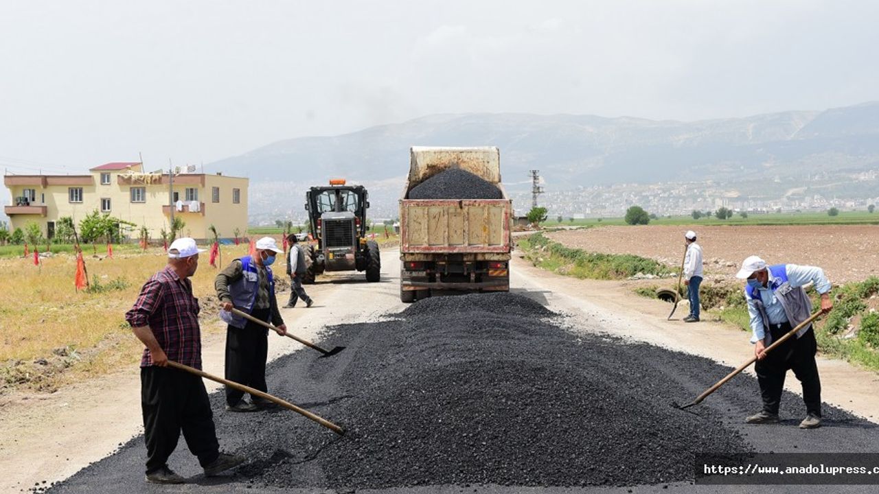 Karaziyaret’te Asfalt Çalışmaları Devam Ediyor