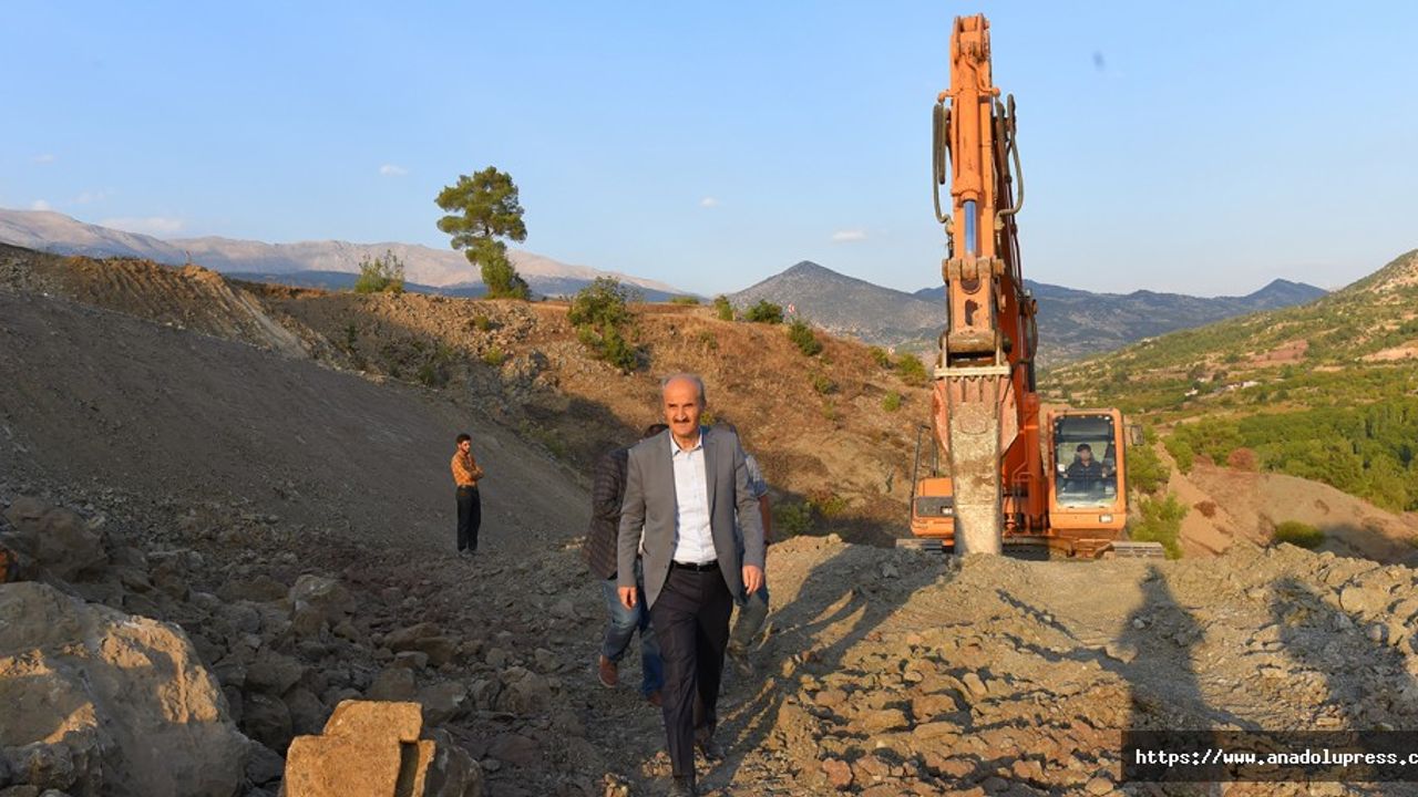 Ferhuş Mahallesinde Yol Standardı Yükseliyor