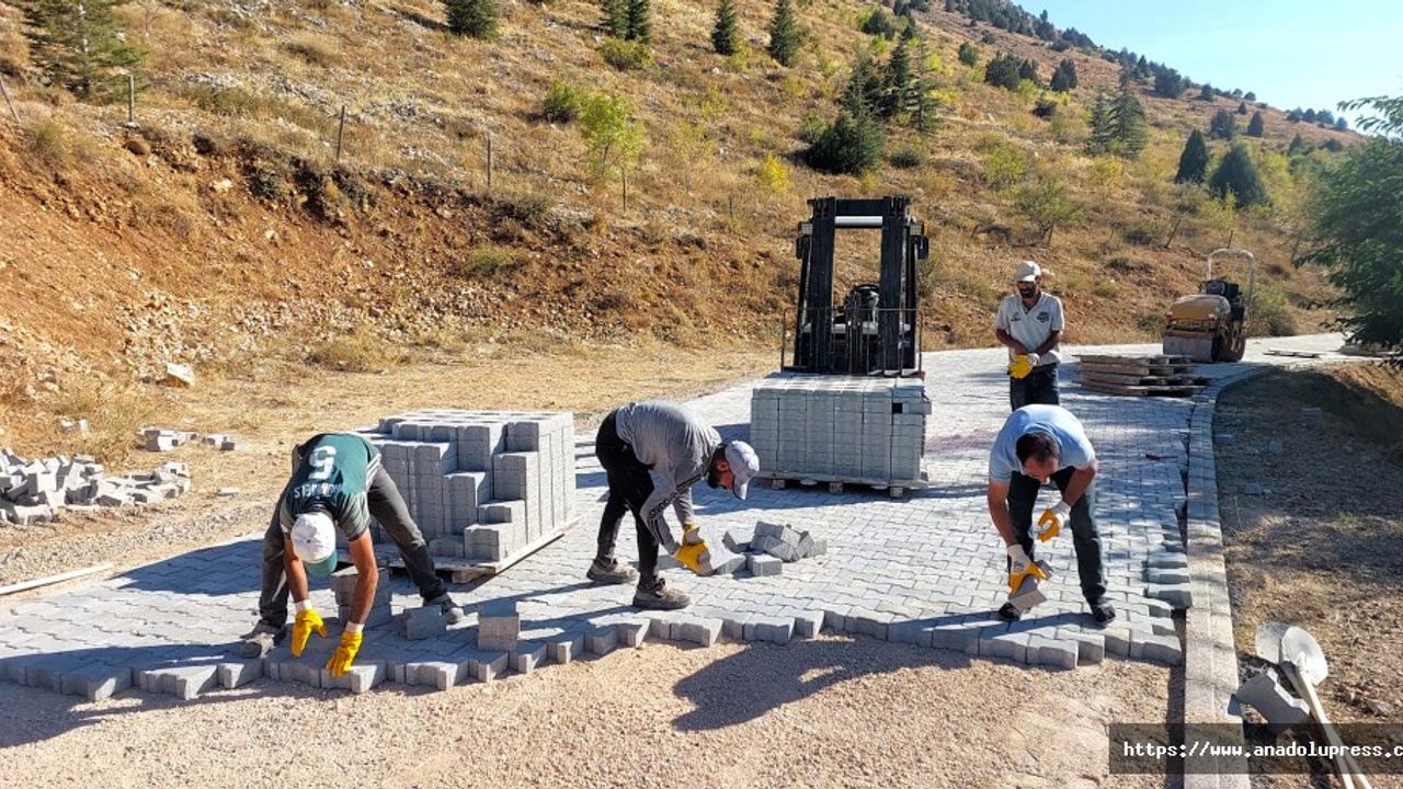 Göksun’da Mahallelerin Ulaşım Standardı Artıyor