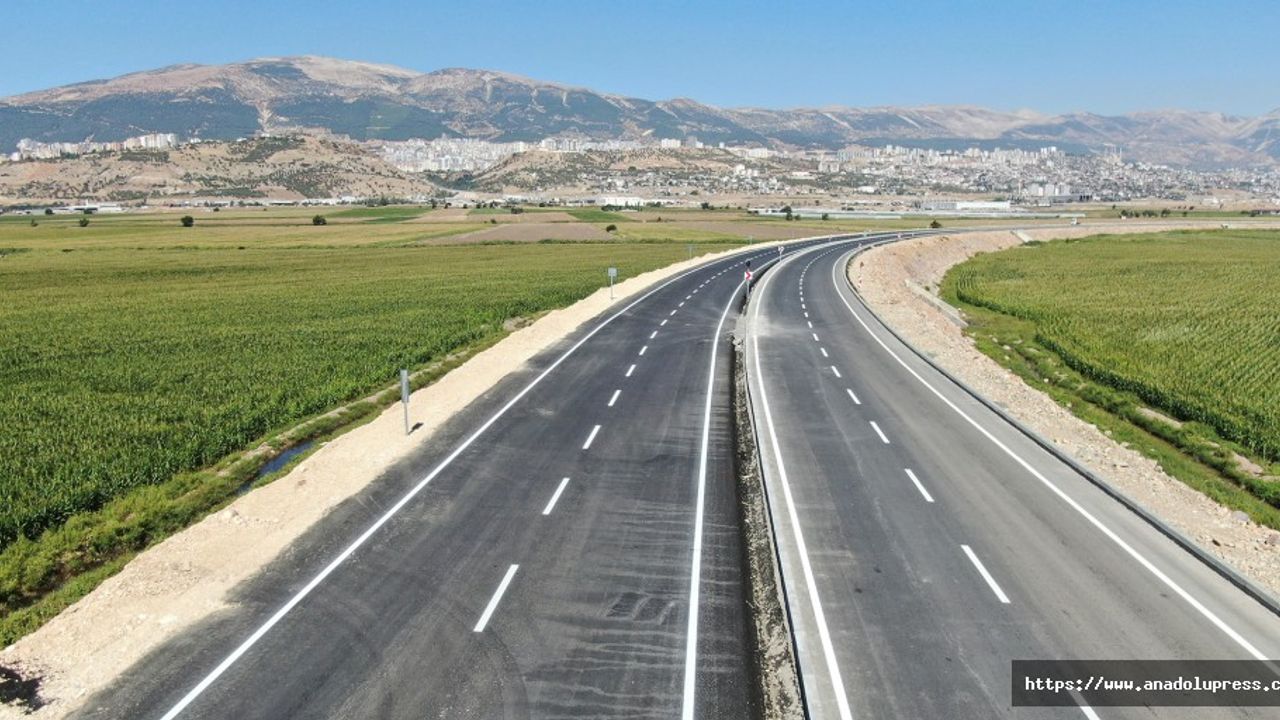 Kahramanmaraş’ta Trafiğe Açılan Köprü ve Bulvara Vatandaştan Övgü