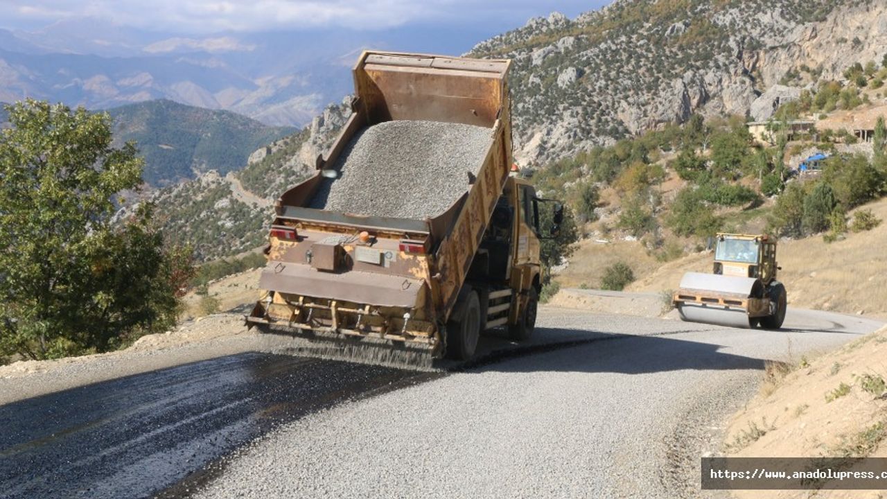 Hacınınoğlu Grup Yolu’nda Çalışmalar Hızla Sürüyor