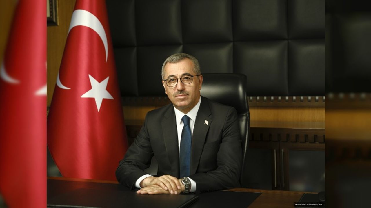 Başkan Güngör, ‘Öğretmenler Günü Kutlu Olsun’