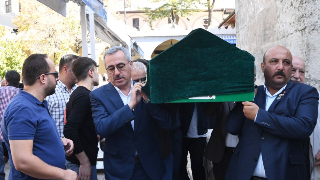 Kahramanmaraş’ta Şehit Yardımcıoğlu’nun Babası toprağa verildi