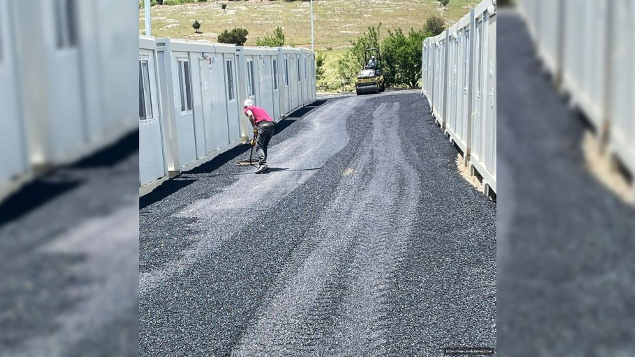 Nurhak Konteyner Kent’te Alt ve Üstyapı Sürüyor