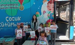 Büyükşehir’in Gezici Kütüphanesi Miniklerin Yüzlerini Güldürüyor