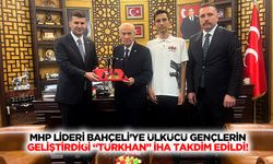 MHP Lideri Bahçeli’ye Ülkücü Gençlerin Geliştirdiği “Türkhan” İha Takdim Edildi