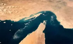 İran, Hürmüz Boğazı'nı kapattı!