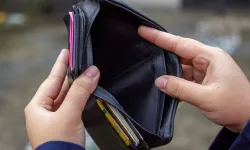 Bireysel kredi ve kredi kartı borçları trilyonu aştı