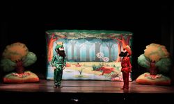 Büyükşehir, “Sevimli Dinozor Dobizor” ile Minikleri Sanatla Buluşturdu!