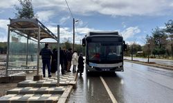 Kahramanmaraş Büyükşehir, Bayramda Mezarlık Ziyaretlerini Ulaşım Desteğiyle Kolaylaştırdı