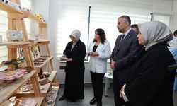 Onikişubat Belediyesi Kadın Emeği Seramik Atölyesi’nin eserleri görücüye çıktı!
