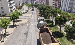 Büyükşehir, Ahır Dağı Caddesi’ni Asfalta Hazırlıyor!
