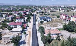 Büyükşehir, Elbistan’daki Tepebaşı Caddesi’nde Asfalt Mesaisine Başladı!