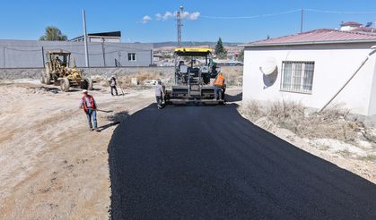 Büyükşehir’den Pazarcık’ta Biten Altyapının Ardından Asfalt Hamlesi!