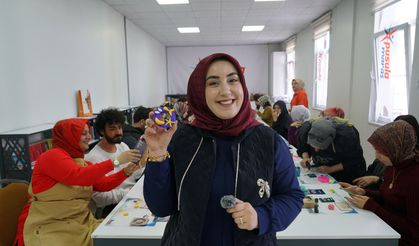 Gençler Pusula Maraş’ın Atölyesinde Hem Öğrendi Hem Üretti!