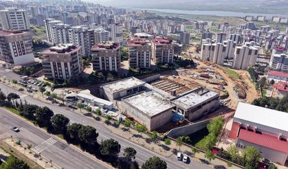 Kahramanmaraş’ın Yeni Nesil Gençlik ve Spor Kompleksi Hızla Yükseliyor!