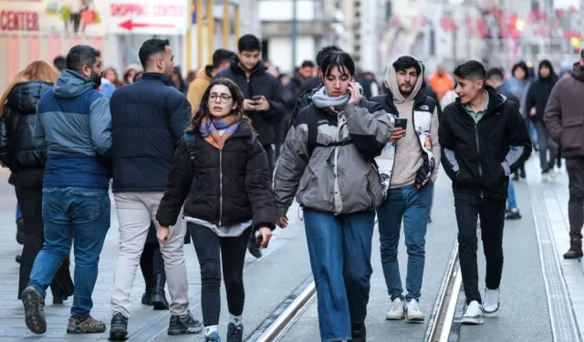 Gençlerin yüzde 70’inin aylık geliri 5 bin TL’nin altında!