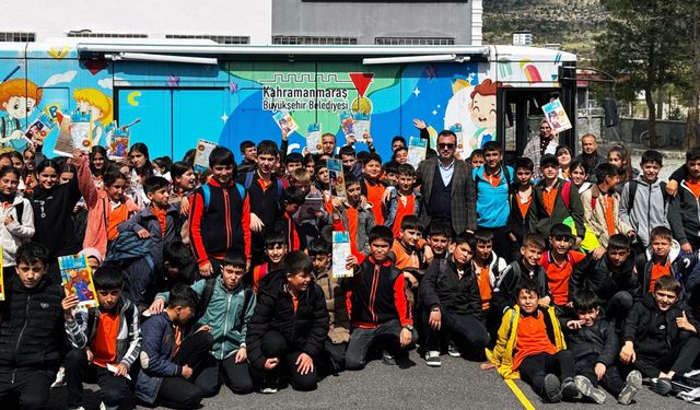 Kahramanmaraş’ta Mobil Kütüphane, Miniklerin ayağına gidiyor!