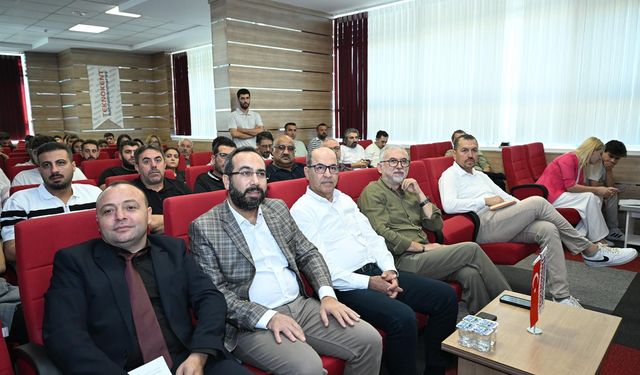 KSÜ’de “Basında Dijitalleşme ve SEO Optimizasyonu” konferansı düzenlendi!