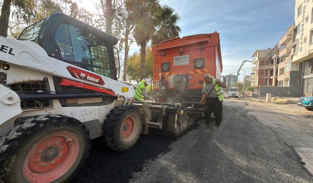 Kahramanmaraş’ta Yollarda Asfalt Mesaisi Sürüyor!