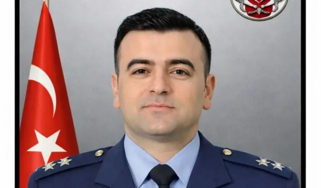 Kahramanmaraşlı Şehit Pilot İbrahim Bolat'a Veda: Gökyüzünden Şehadete Uzanan Bir Ömür