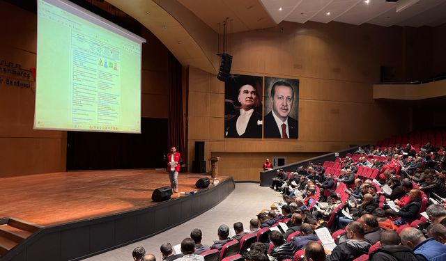 Büyükşehir’den Saha Personellerine İş Sağlığı ve Güvenliği Eğitimi