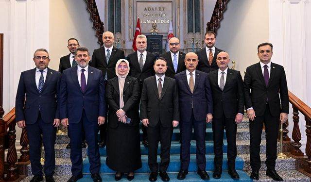 Kahramanmaraş AK Parti Heyeti, Adalet Bakanı Gürlek’i Ziyaret Etti!