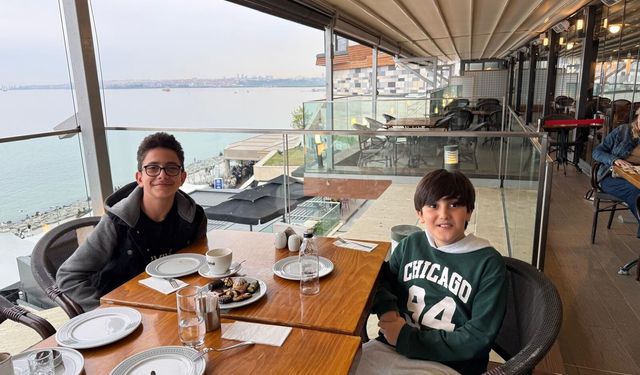 Yıllar Süren Sanal Dostluk Gerçeğe Dönüştü