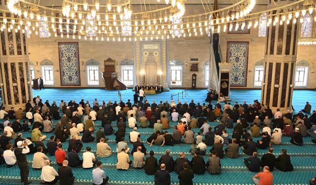 Kahramanmaraş’ta Ayla Öğretmen ve Öğrenciler İçin Mevlid Programı Düzenlendi!