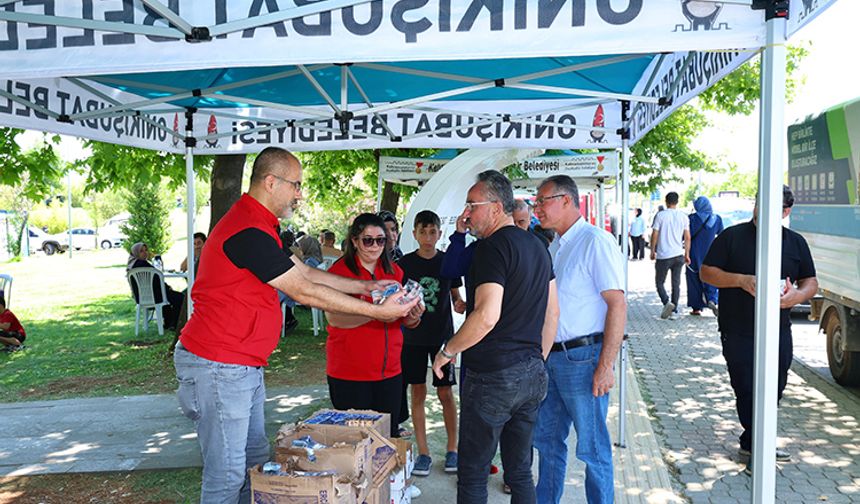 Onikişubat Belediyesi, YKS’ye giren öğrencilerin ve ailelerinin sınav heyecanına ortak oldu