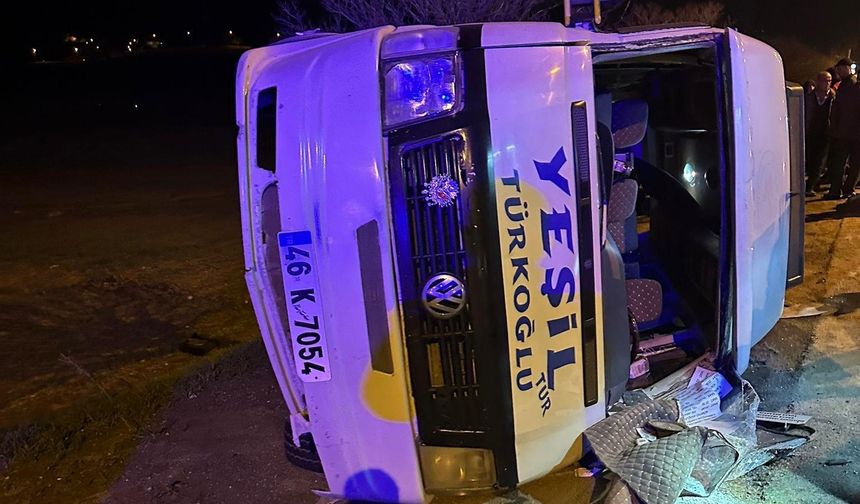 Kahramanmaraş’ta servis aracı devrildi: 10 yaralı!