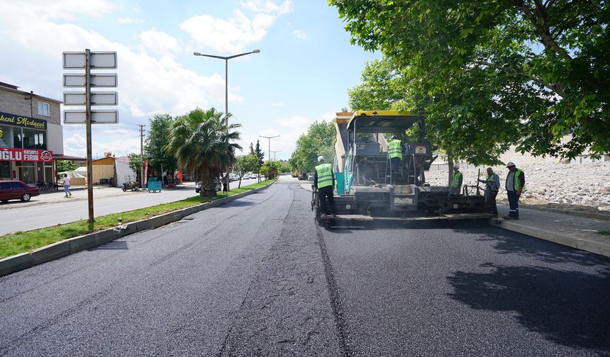 Büyükşehir’den Doğukent’e Dev Yol Yatırımı